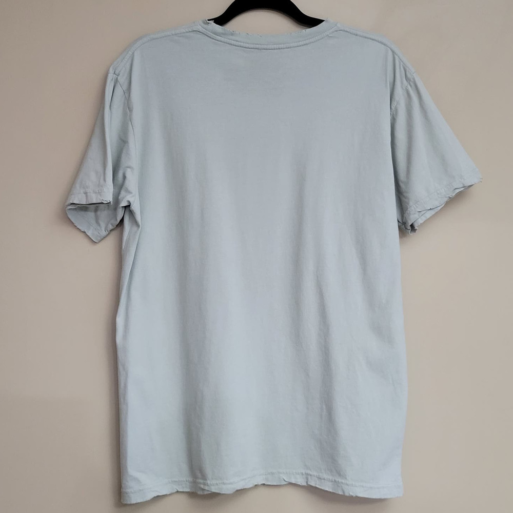 American Highway Men's Graphic Tee with Distressed Hem - Picture 2 of 4